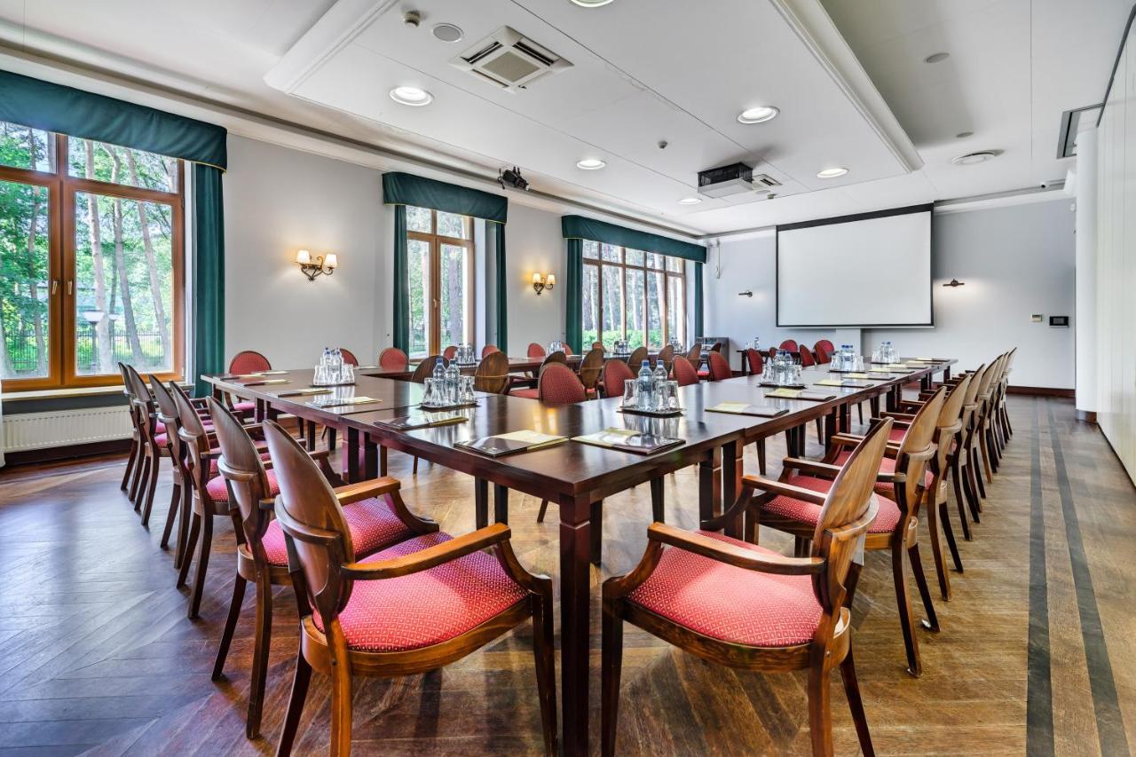 Hotel Pan Tadeusz Serock Luaran gambar