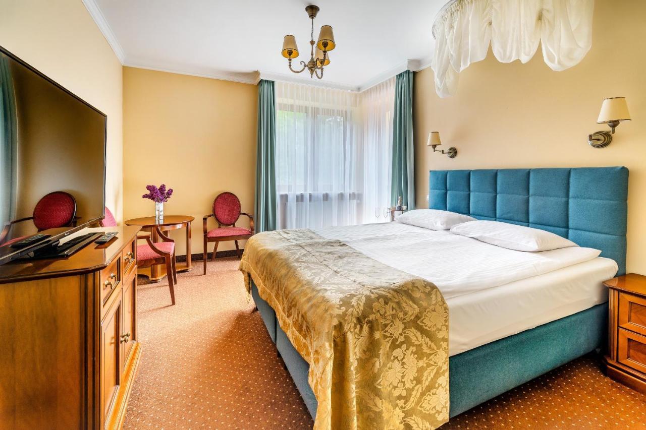Hotel Pan Tadeusz Serock Luaran gambar